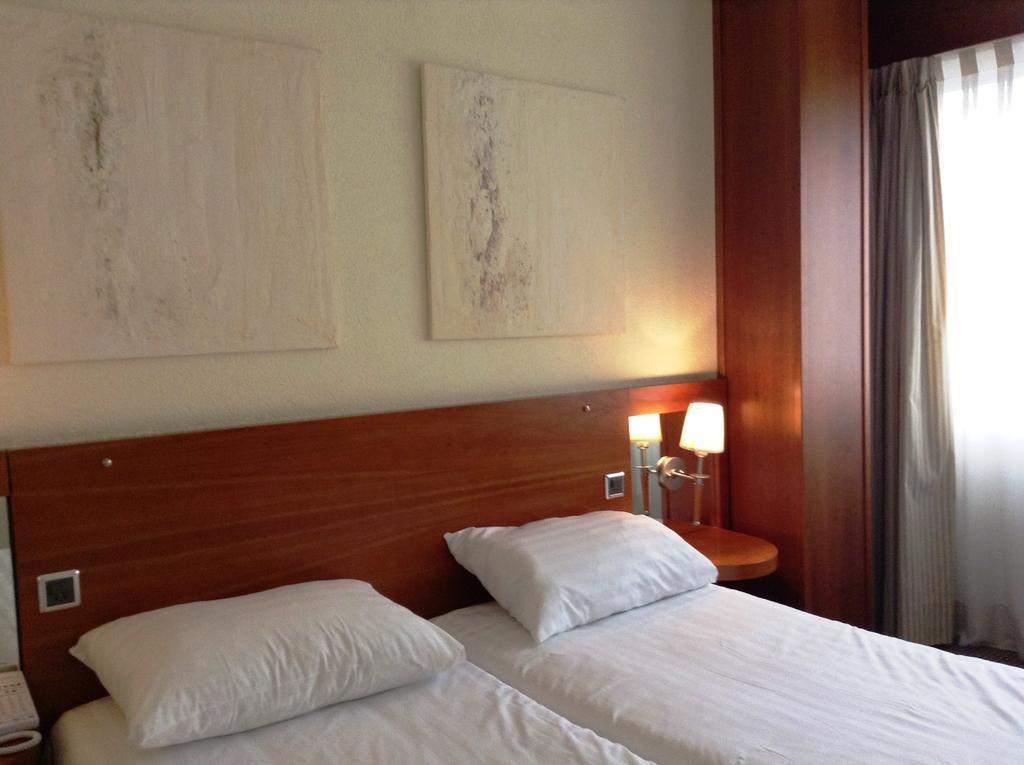 Ibis Geneve Centre Lac Номер фото